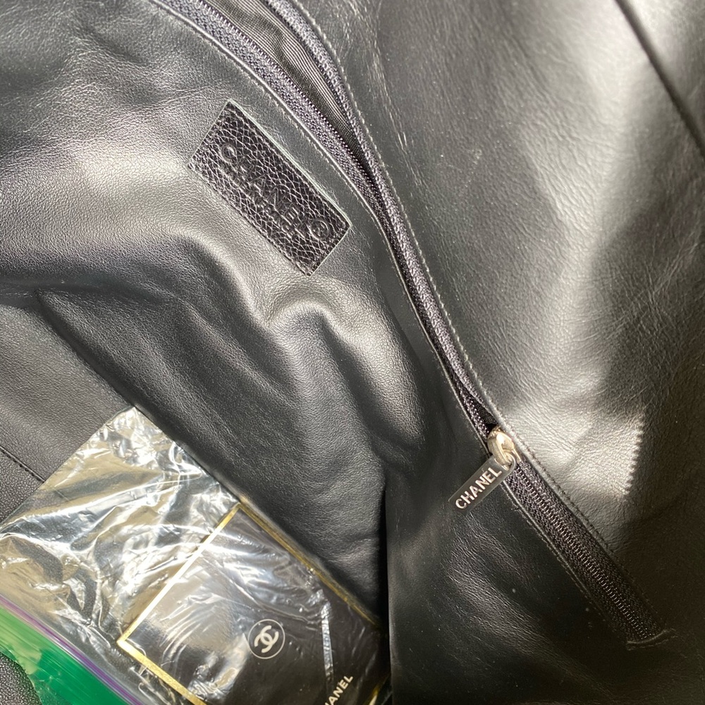 **SOLD** Chanel Matelasse Black Caviar Boston Bag - Picture 13 of 15